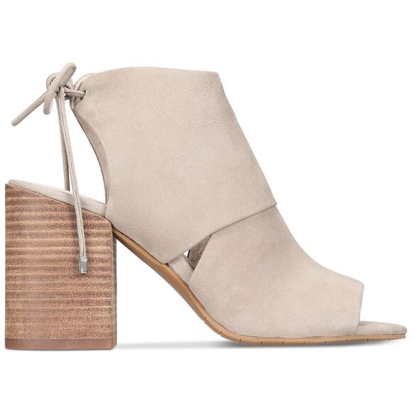 Kenneth Cole Cream Katarina Lace-Up Block Heel Sandals - Picture 1 of 8